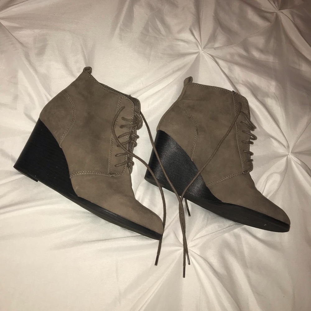 New wedges only worn once!!!